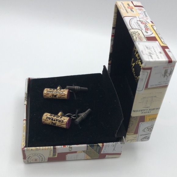 Magnificent Mouchoirs Cufflinks Chateau 1985 Unisex - Picture 4 of 13